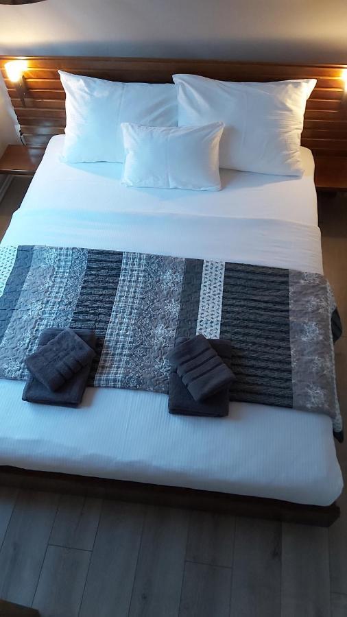 Ozapartments